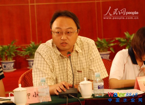 2010828“ʮ”Ҏ(gu)ԕĈھek}“ΠImh(hun)׌GɫI(lng)”D鱱Эh(hun)oƌW(xu)оԺ̎˝ W(wng)ӛ tz